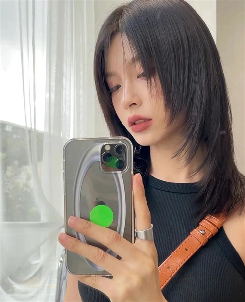 个性狼尾鲻鱼头 甜酷女生中短发_时尚发型 - 美发站