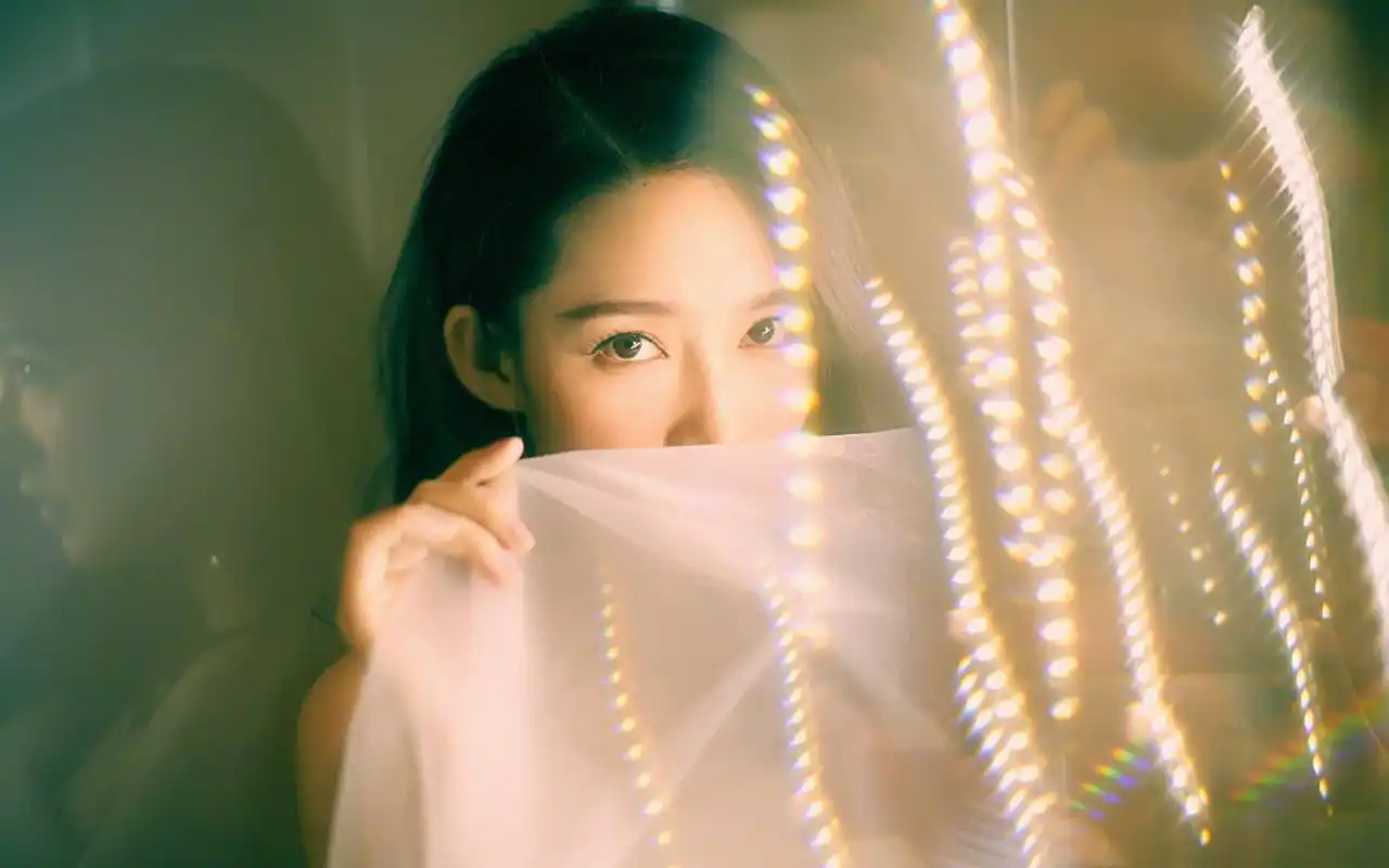 李沁性感迷人唯美写真图片桌面壁纸高清大图预览1920x1200_大陆明星