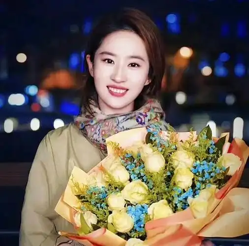 刘亦菲彭冠英恋情?张杰内涵蔡徐坤?张翰结婚?__财经头条