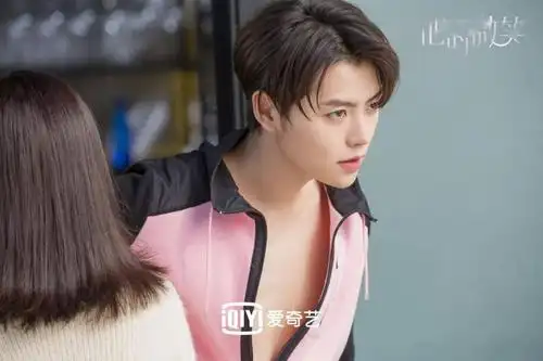 爱撩专访肖宇梁终极笔记小哥是狼我是小狗狗