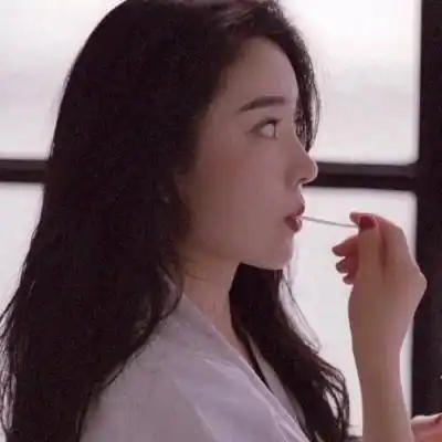 头像图片微信成熟稳重女,做清淡欢颜的女子