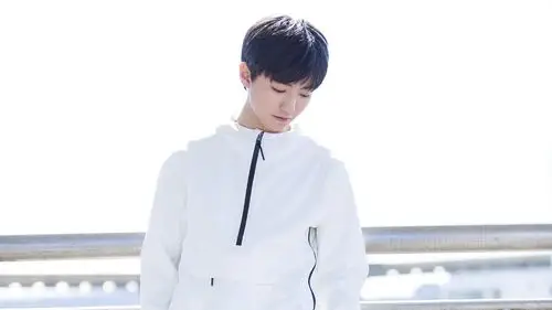 王俊凯明星风尚壁纸14