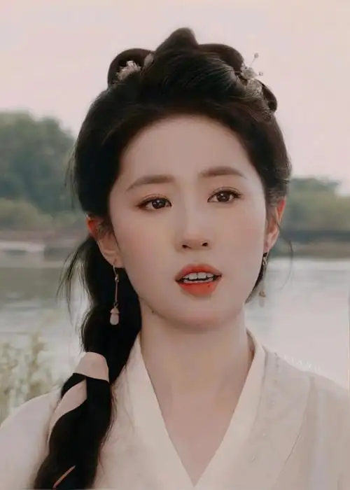 天仙刘亦菲根本不需要追求十全十美