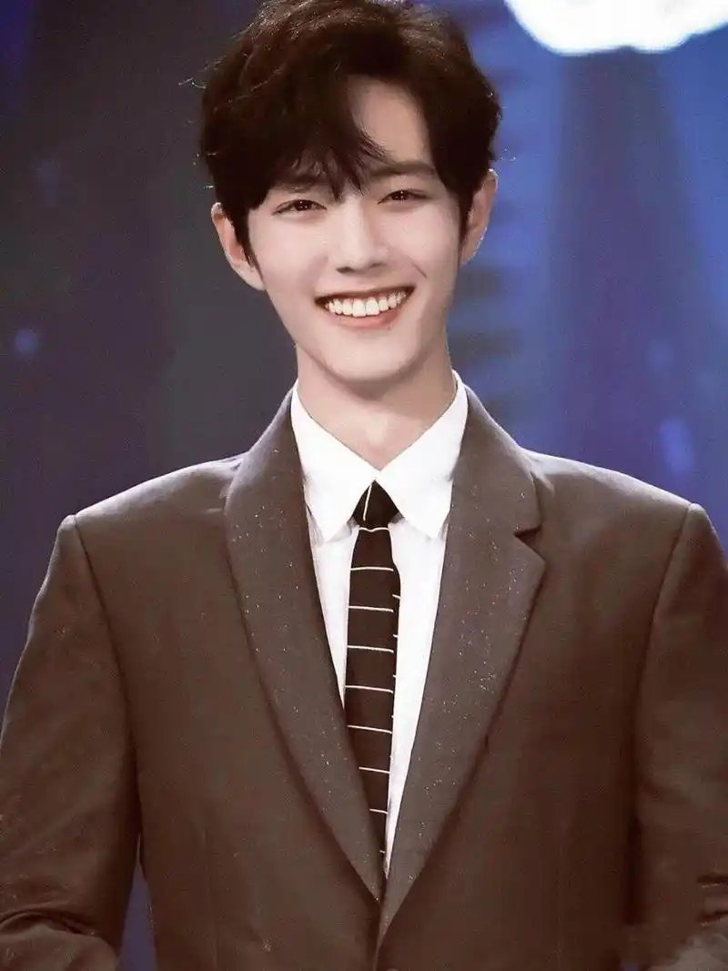 肖战图片大合集18