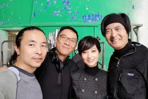 赵雅芝 周润发罕见同框,37年后的许文强与冯程程已满鬓风霜