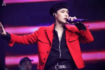 梦不落雨林 戴贝雷帽的张艺兴