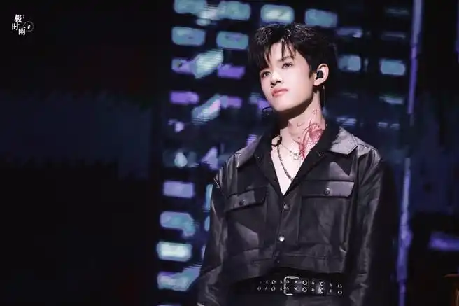 张极 时尚焦点icon##tf家族三代演唱会##今日星拍放送