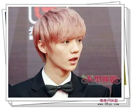 "小鲜肉"鹿晗多变发色年夜清点 潮水抢眼彰显个性_男人染发发型(2)