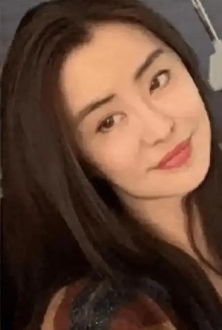 首页>网易号>正文申请入驻>其实如果不是因为知道上图王祖贤的年龄,在