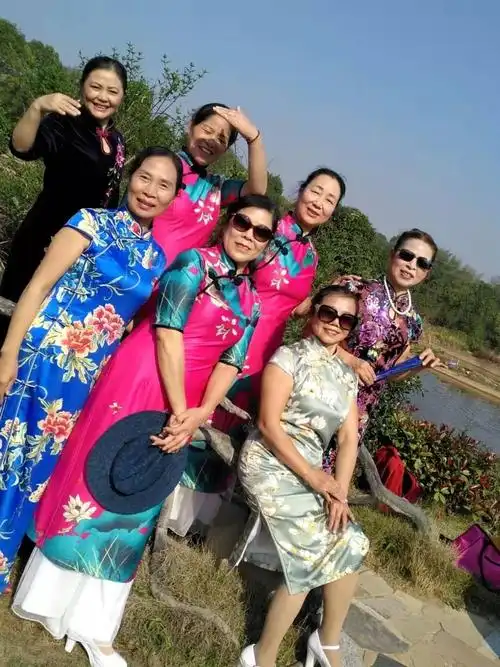 长沙县江背镇锦绣江南生态农庄即黄泥塘模特班活动集锦