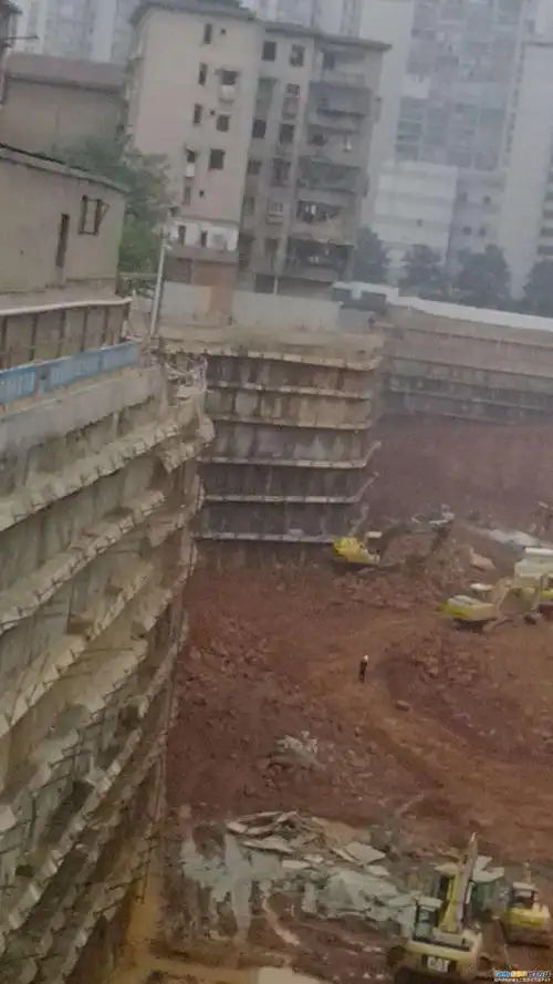 桩锚支护深基坑