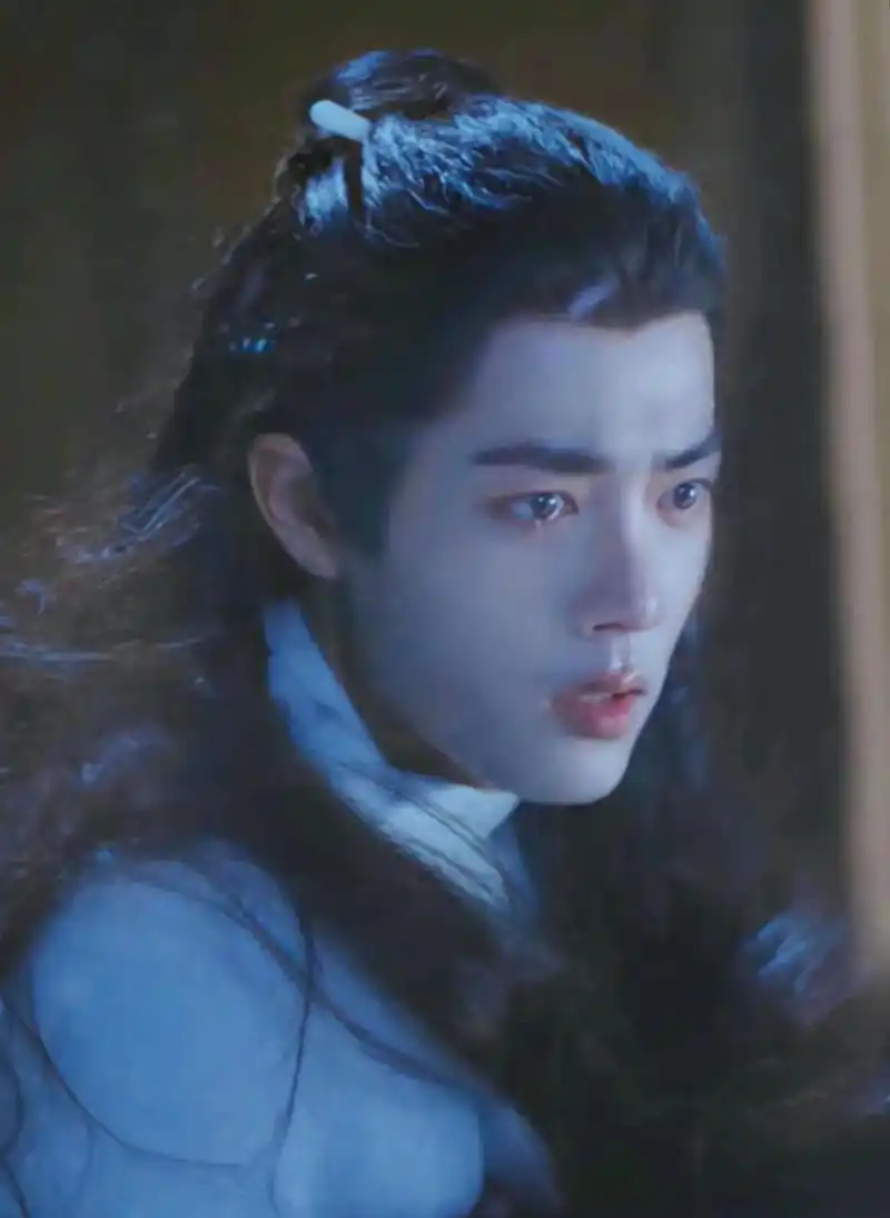 《玉骨遥 》由肖战饰演的时影天生就适合穿白色,为什么感觉王楚 - 抖