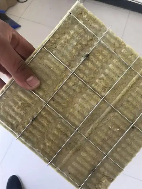 钢丝网断桥岩棉复合板新价格