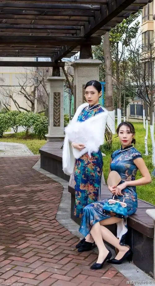 美人如玉旗袍如画汉中这场旗袍秀惊艳了全城