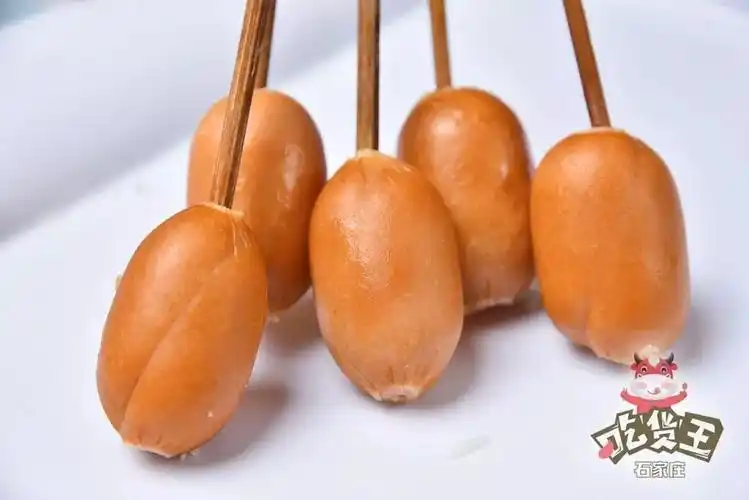 逛什么中山路!吃完藏在破街里的成都串串,我竟忘了其他30家的味道!