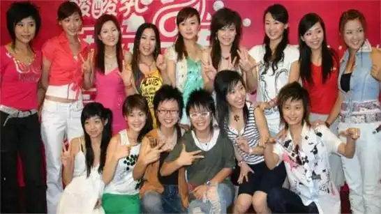 张含韵出道20周年演唱会,那些年超女快男现状啥样,你为谁投过票