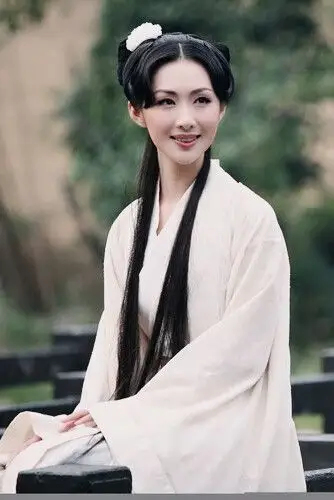 《活佛济公》 洪秀英 【涂黎曼】