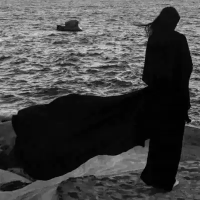 分类:背影/黑白/长发顶下踩下