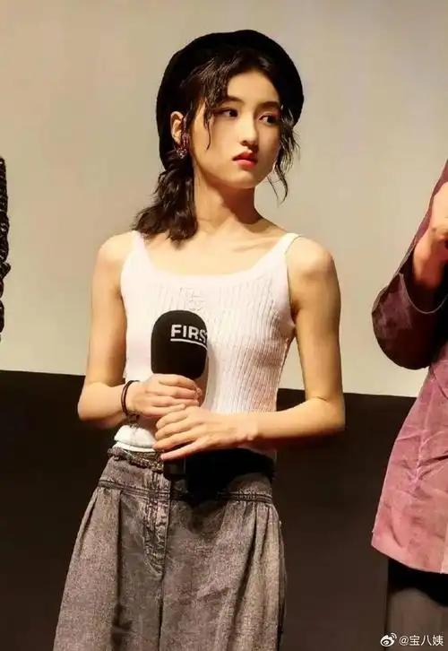 好漂亮的影后,子枫妹妹的生图也好好看呀|张子枫_新浪新闻