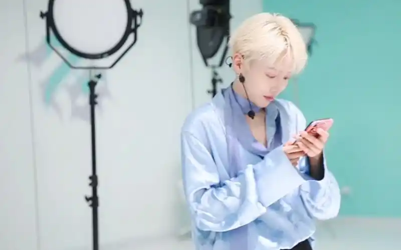 刘雨昕练习室ofcourse排练全纪录