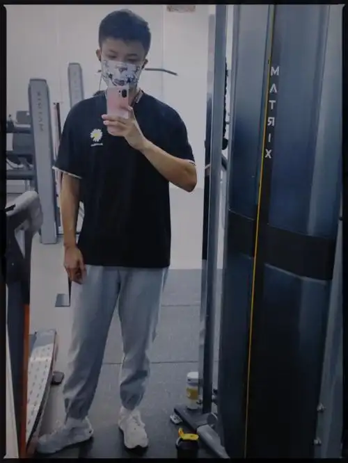 挑战把自己拍成一米六是不是有那味儿了