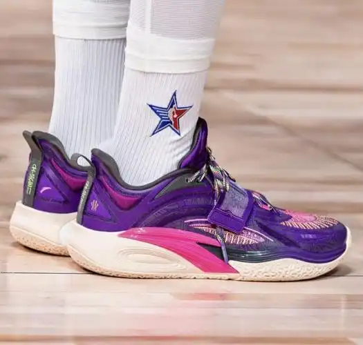 「欧文」生日,安踏要补货了.|金钟仁|小红书|anta_网易订阅