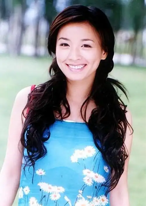 善恶终有报!曾"豪掷"17亿买楼的张庭,活成了一个"笑话"?