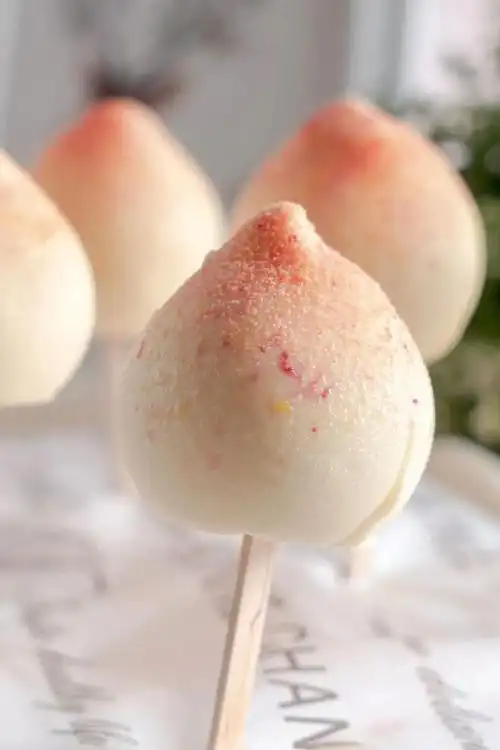 桃子做的桃子冰淇淋细腻无冰渣每一口都好吃