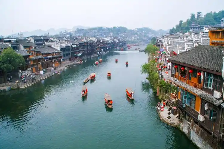 古城凤凰拍过的电视剧(仙剑奇侠传取景地——古风韵味凤凰古城)