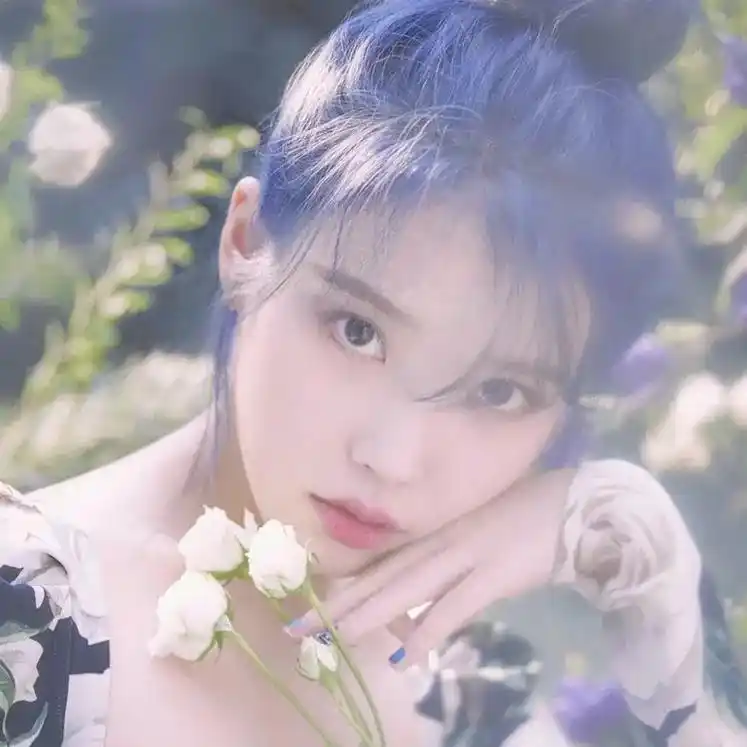 想看谁,评论区告诉我#iu #头像#壁纸#仙女 @抖音小助手 - 抖音