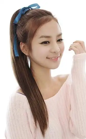 长脸夏天如何把直刘海扎起来 长脸直发扎马尾发型