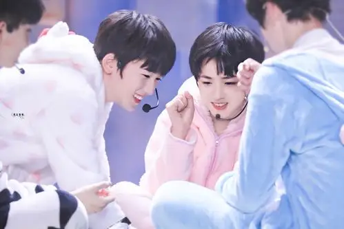 刘耀文/宋亚轩/刘耀文壁纸/宋亚轩壁纸/文… - 高清图片,堆糖,美图