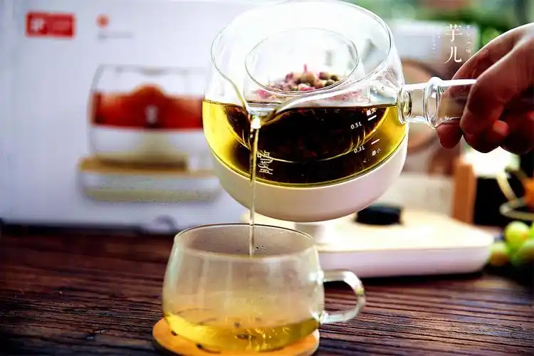 原创节后胖三斤,多喝这茶水,做法简单,每天喝一杯,皮肤细嫩又苗条