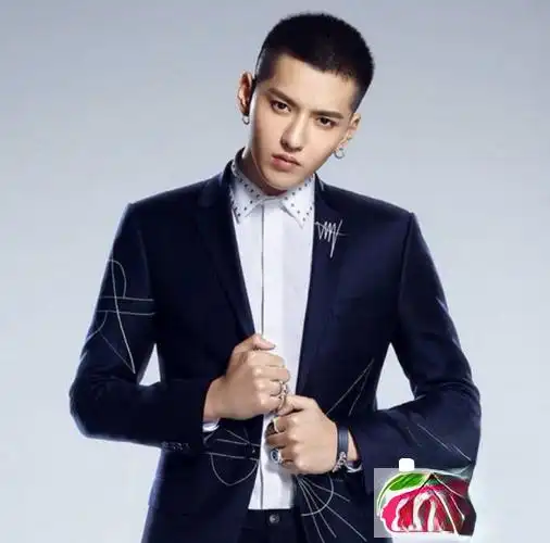 帅哥发型,2021流行男发