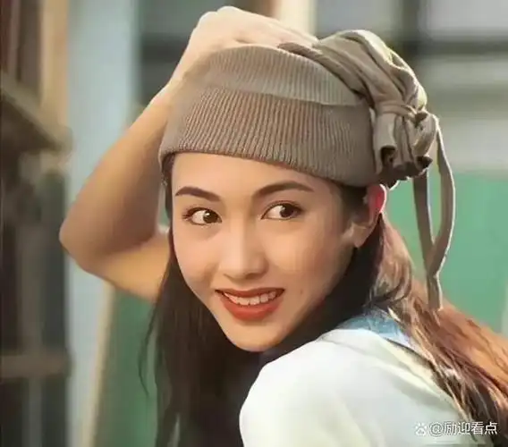 她是《古惑仔》系列电影中的无数影迷心中真正的大嫂苏阿细,关于黎姿