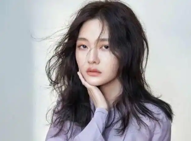 大s躺家中照片曝光面容憔悴胖了不止20斤打起精神再告汪小菲