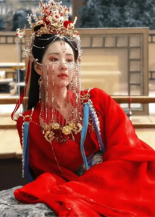 古装剧红衣美人玉骨遥任敏挨批热巴赵露思难忘王楚然真的美