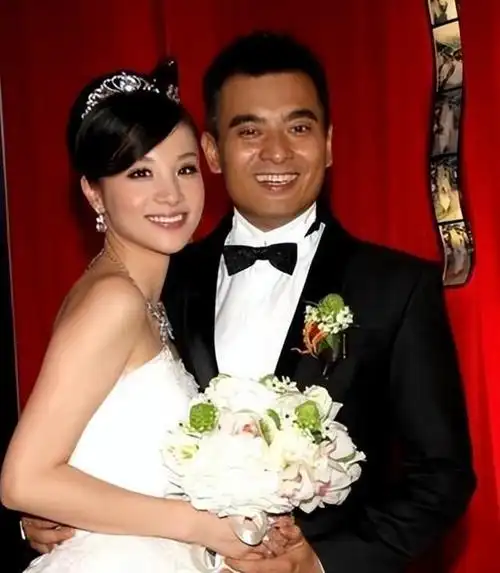 演员陈龙:我这辈子最正确的决定,就是闪婚娶了演员章龄之为妻