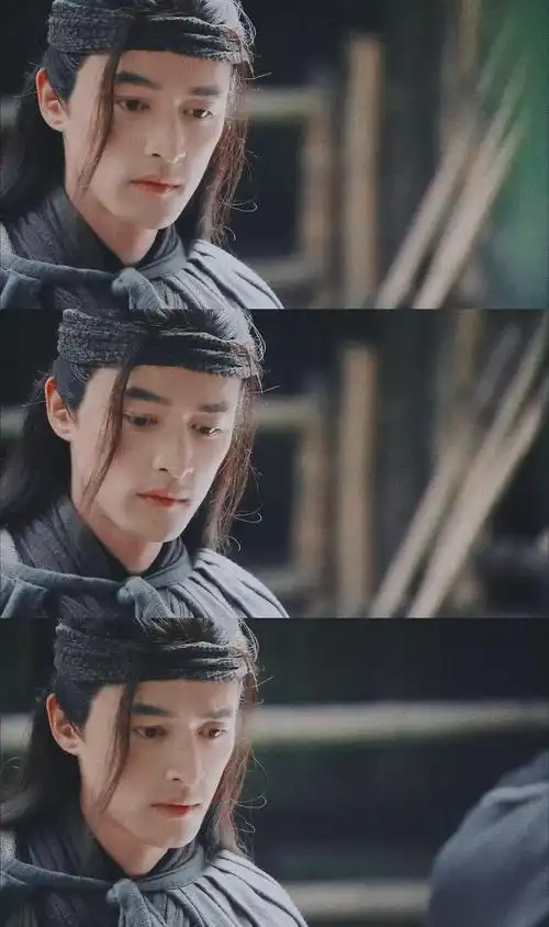 吴磊在一档节目中,cos过贾宝玉.鬼机灵的样子.