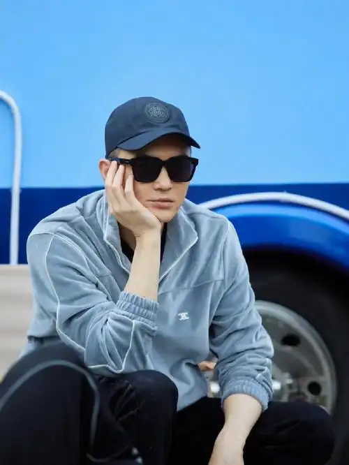 张智霖大湾仔第二季01剧照