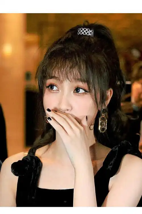 虞书欣同款高马尾固定小号抓夹发夹女后脑勺防塌夹子头饰发卡 菱形钻