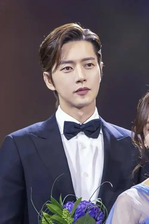 18位快要奔四的韩国男星