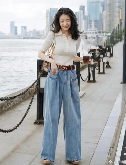 今春火了一种穿法,叫"阔腿裤 低跟鞋",遮肉显高,适合小个子__财经头条