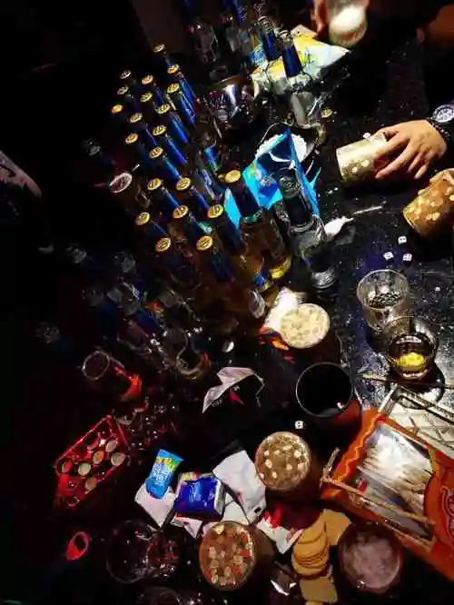 1664量贩ktv(新松江路店)-"999999十一长假前一天团建搜了下.