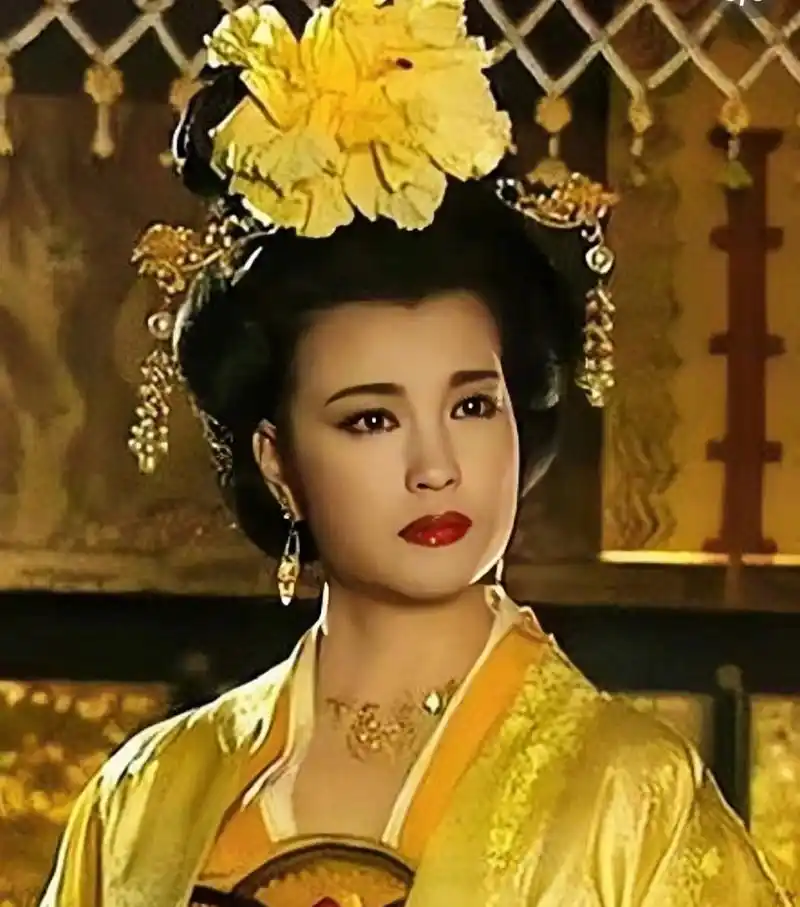 1995年《武则天》,刘晓庆饰演武则天,"不,我不做皇后!"!七月大吉大利!