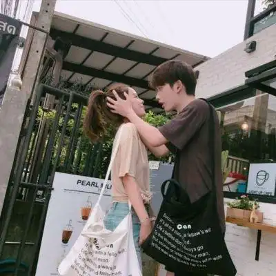 情侣合照贴吧头像男生女生高清 爱上你是一条不归路