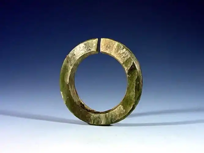 宝岛明珠——台湾卑南文化玉器