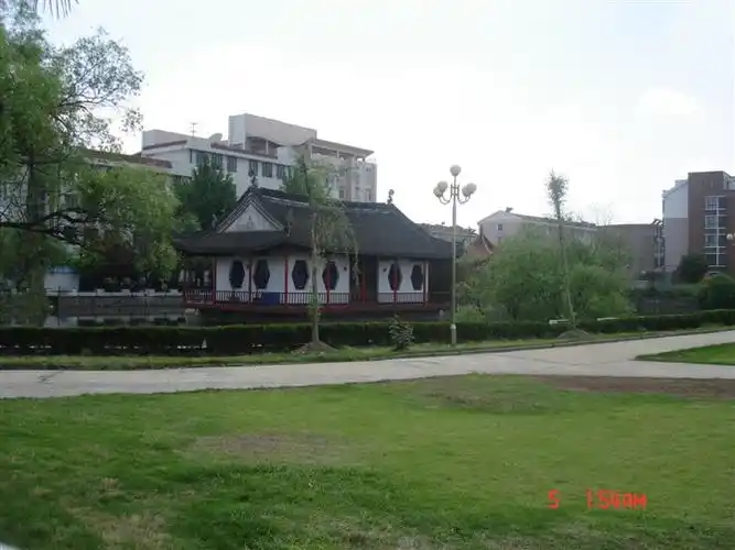 南通市通州区石港中学