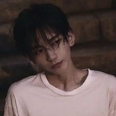 很有个性的帅气抖音男生头像潮流