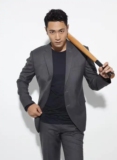 而立之年厚积薄发演员高健的多面人生